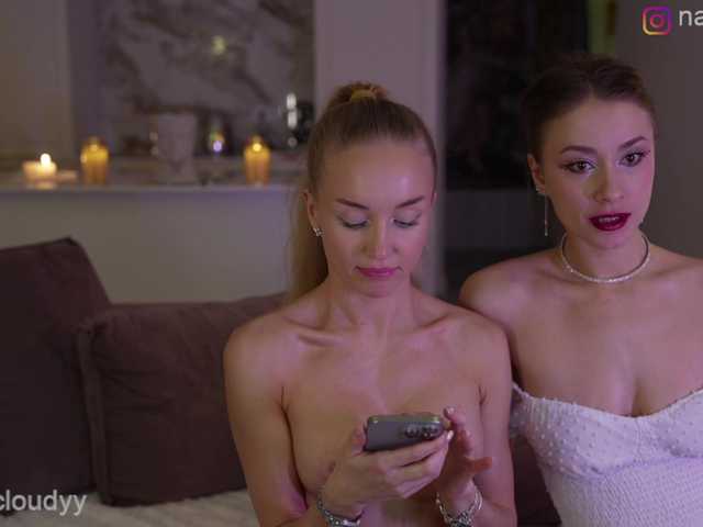 Foto porno -TATUHA- ne arata tot la camera pe KUR.ro