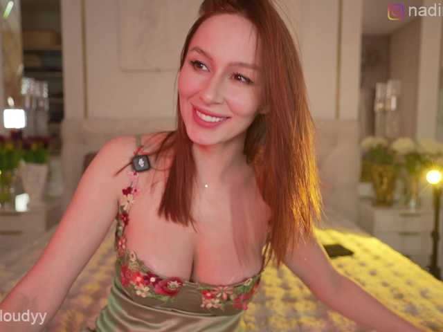 Foto porno -TATUHA- ne arata tot la camera pe KUR.ro