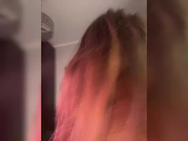 Foto porno Sex online cu Wild-Angel777 pe KUR.ro