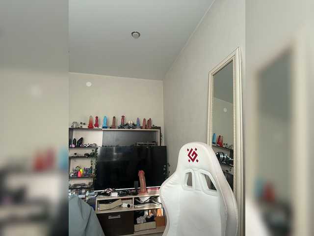 Foto porno Discutii intime cu YoloLove pe KUR.ro
