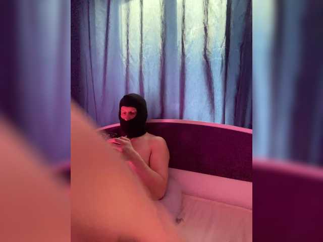 Foto porno Sex online cu YouShlut pe KUR.ro