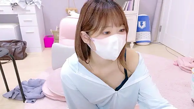 Foto porno Ce sexy este Yui-Ch pe KUR.ro