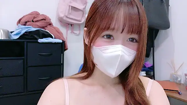 Foto porno Sex online cu Yui-Ch pe KUR.ro