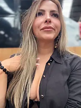 Poza Erotica #3120804 - Dimensiune completa