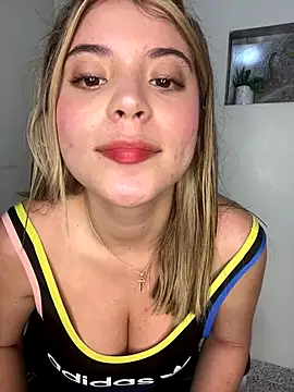 Foto erotica #25623 pe KUR.ro