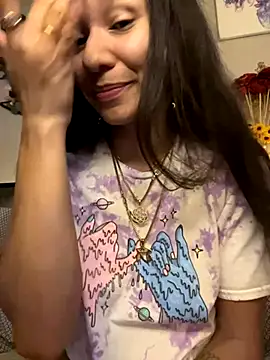 Fantezii cu _Neeka_ pe StripChat