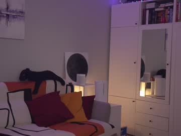 Foto porno Sex online cu _blackbee_ pe KUR.ro