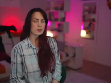 Foto porno _blackbee_ vrea sex pe Chaturbate pe KUR.ro