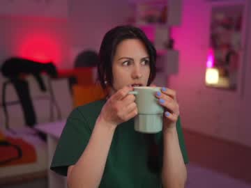 Foto porno _blackbee_ vrea sex pe Chaturbate pe KUR.ro