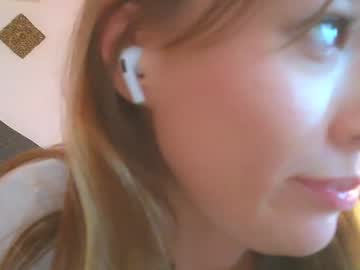 Foto porno _demi_dee_ se dezbraca la web pe Chaturbate pe KUR.ro
