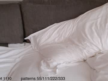 Foto porno _happymeal ne arata tot la camera pe KUR.ro