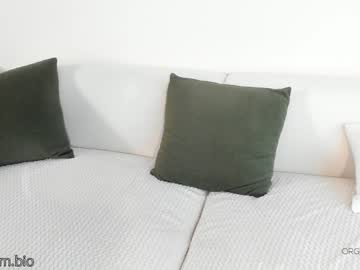 Foto porno _hidden_gem_ ne arata tot la camera pe KUR.ro