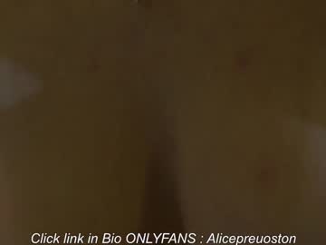 Foto porno _ifyouwant_ ne arata tot la camera pe KUR.ro