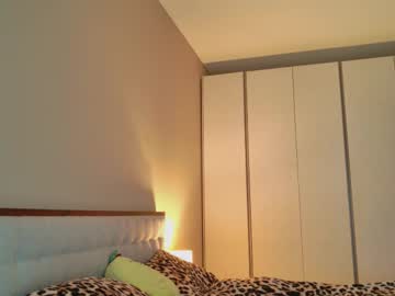 Poza Erotica #1712186 - Dimensiune completa