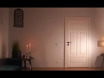 Foto porno _mariarty_ se dezbraca la web pe Chaturbate pe KUR.ro