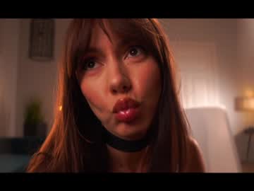 Foto porno _mariarty_ se dezbraca la web pe Chaturbate pe KUR.ro