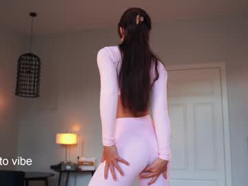 Foto erotica #1100892 pe KUR.ro