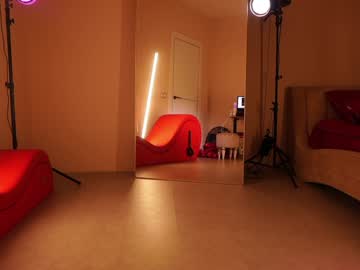 Foto porno Ganduri murdare cu _meganmeow_ pe KUR.ro