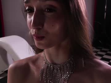 Foto porno Ganduri murdare cu _meganmeow_ pe KUR.ro