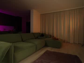 Foto porno Ganduri murdare cu _meganmeow_ pe KUR.ro