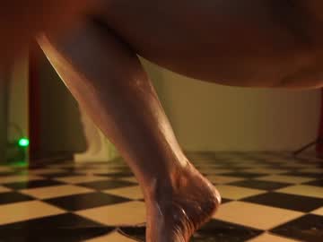 Foto porno Ganduri murdare cu _meganmeow_ pe KUR.ro
