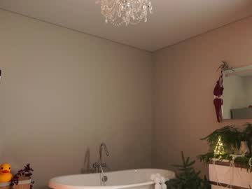 Foto porno Ganduri murdare cu _meganmeow_ pe KUR.ro