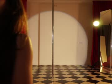 Foto porno Ganduri murdare cu _meganmeow_ pe KUR.ro