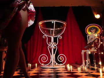 Foto porno Ganduri murdare cu _meganmeow_ pe KUR.ro