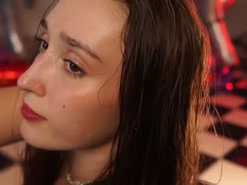 Foto porno Ganduri murdare cu _meganmeow_ pe KUR.ro