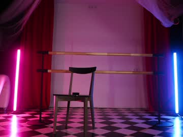 Foto porno Ganduri murdare cu _meganmeow_ pe KUR.ro