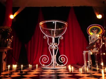 Foto porno Ganduri murdare cu _meganmeow_ pe KUR.ro