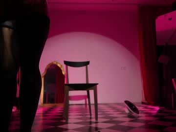 Foto porno _meganmeow_ descoperita pe video chat pe KUR.ro