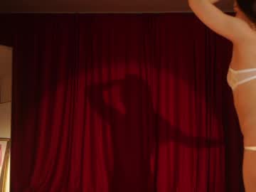 Foto porno Ganduri murdare cu _meganmeow_ pe KUR.ro