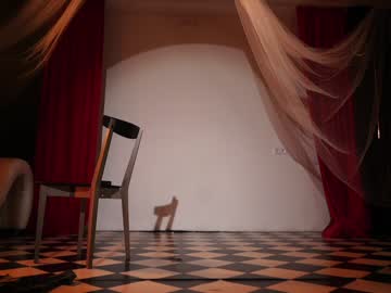 Foto porno Ganduri murdare cu _meganmeow_ pe KUR.ro