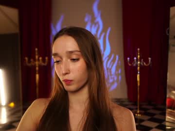 Foto porno Ganduri murdare cu _meganmeow_ pe KUR.ro
