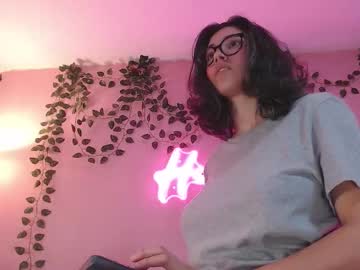 Foto porno Ganduri murdare cu _miss_hinata_ pe KUR.ro