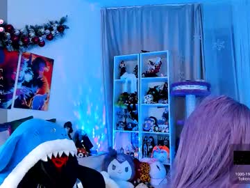 Foto porno _sparkland_ se dezbraca la web pe Chaturbate pe KUR.ro