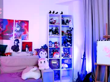 Foto porno _sparkland_ se dezbraca la web pe Chaturbate pe KUR.ro