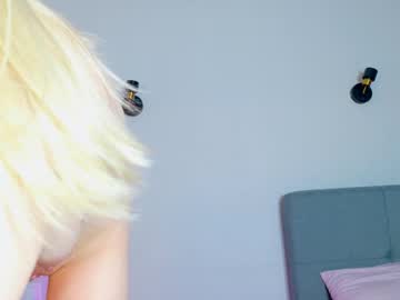 Foto erotica #1537138 pe KUR.ro