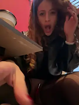 Foto porno Fantezii cu Linda-3 pe BongaCams pe KUR.ro