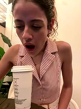 Foto erotica #1506242 pe KUR.ro