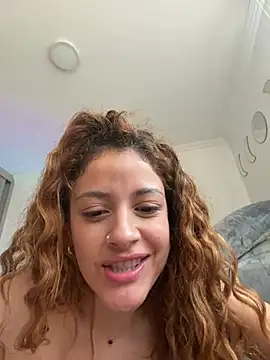 Foto porno Fantezii cu Linda-3 pe BongaCams pe KUR.ro