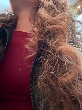 Foto porno Fantezii cu Linda-3 pe BongaCams pe KUR.ro