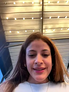 Foto porno Fantezii cu Linda-3 pe BongaCams pe KUR.ro