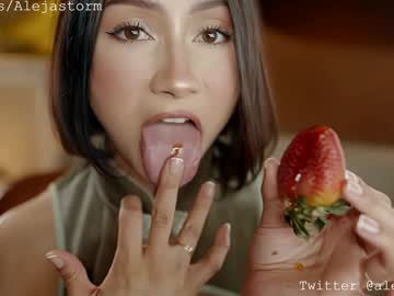 Foto erotica #945032 pe KUR.ro