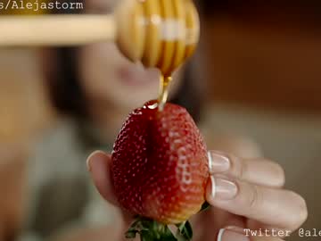 Foto erotica #944984 pe KUR.ro