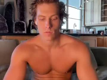 Foto porno alex_islive se dezbraca la web pe Chaturbate pe KUR.ro