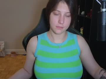Foto porno alexa_dream se dezbraca la web pe Chaturbate pe KUR.ro