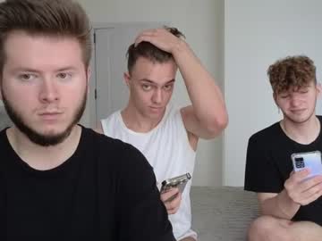 Foto porno Discutii intime cu alexxx_d pe KUR.ro