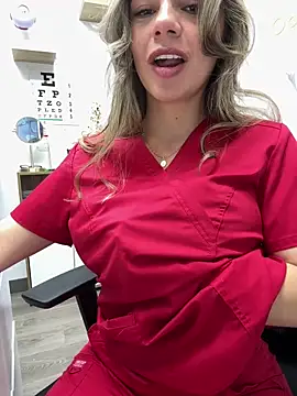 Foto porno alicee16 descoperita pe video chat pe KUR.ro